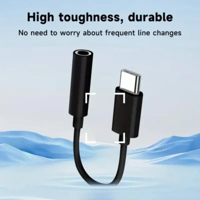 USB-C ja 3.5mm Aux adapter