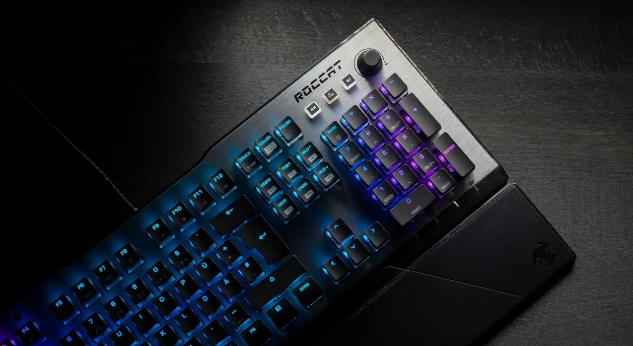 Roccat Vulcan 120 AIMO, Mehaaniline klaviatuur - Pilt 2