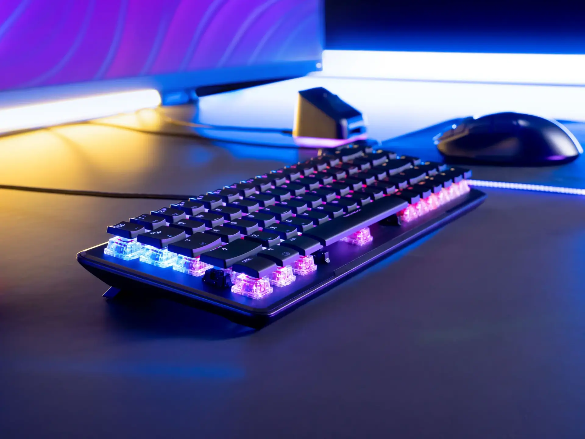 Roccat Vulcan II Mini - Must - Pilt 4