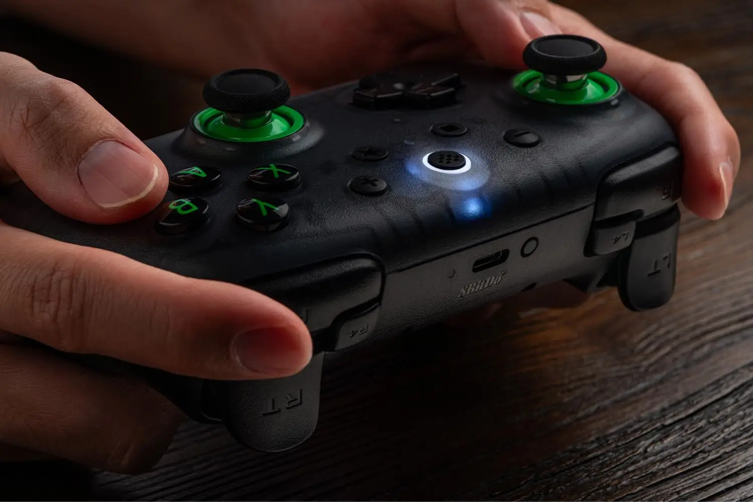 8BitDo Ultimate 2C juhtmevaba pult - Läbipaistev Must - Pilt 8